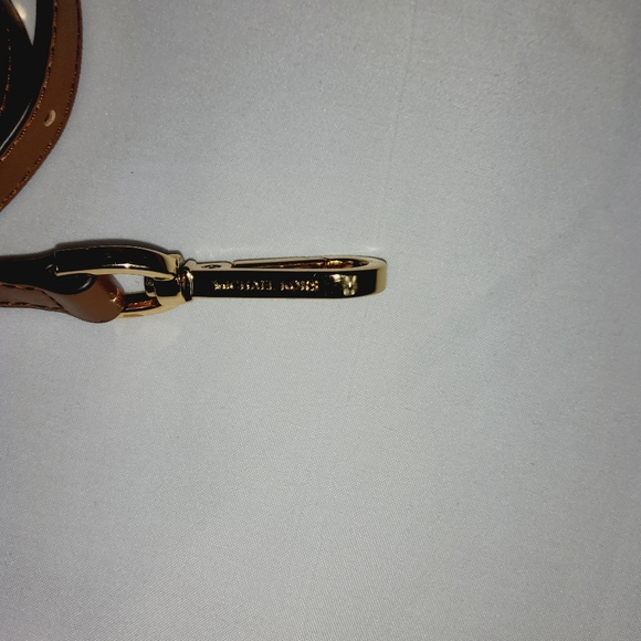 Michael Kors Kimberly Large Leather Tote & Purse Wallet 2 in 1 (Tan) - Picture 11 of 15